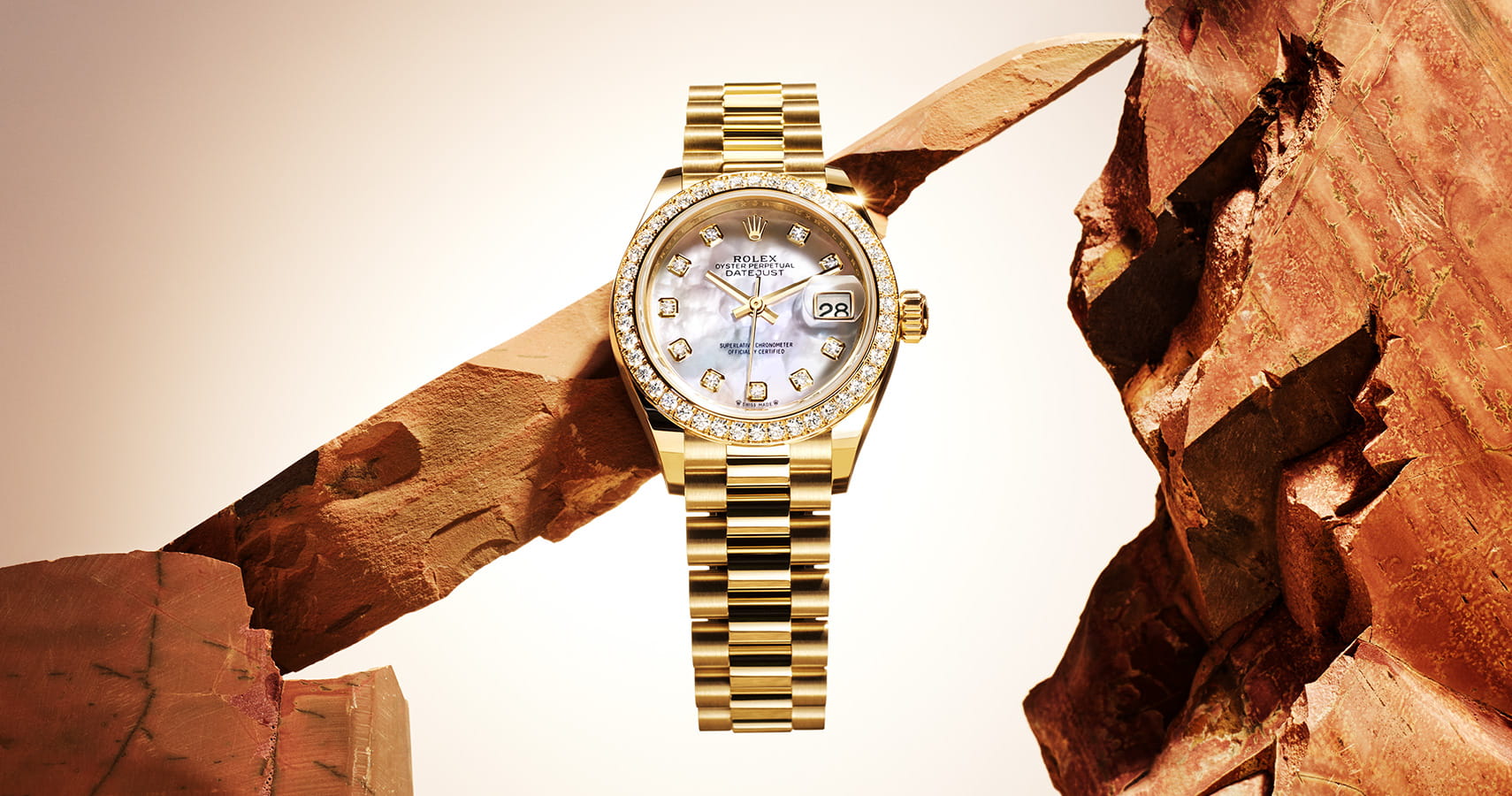 A CLASSIC TIMEPIECE, DESIGNED FOR A LADY.” オイスター パーペチュアル レディ デイトジャストを、そう表現する人がいる。